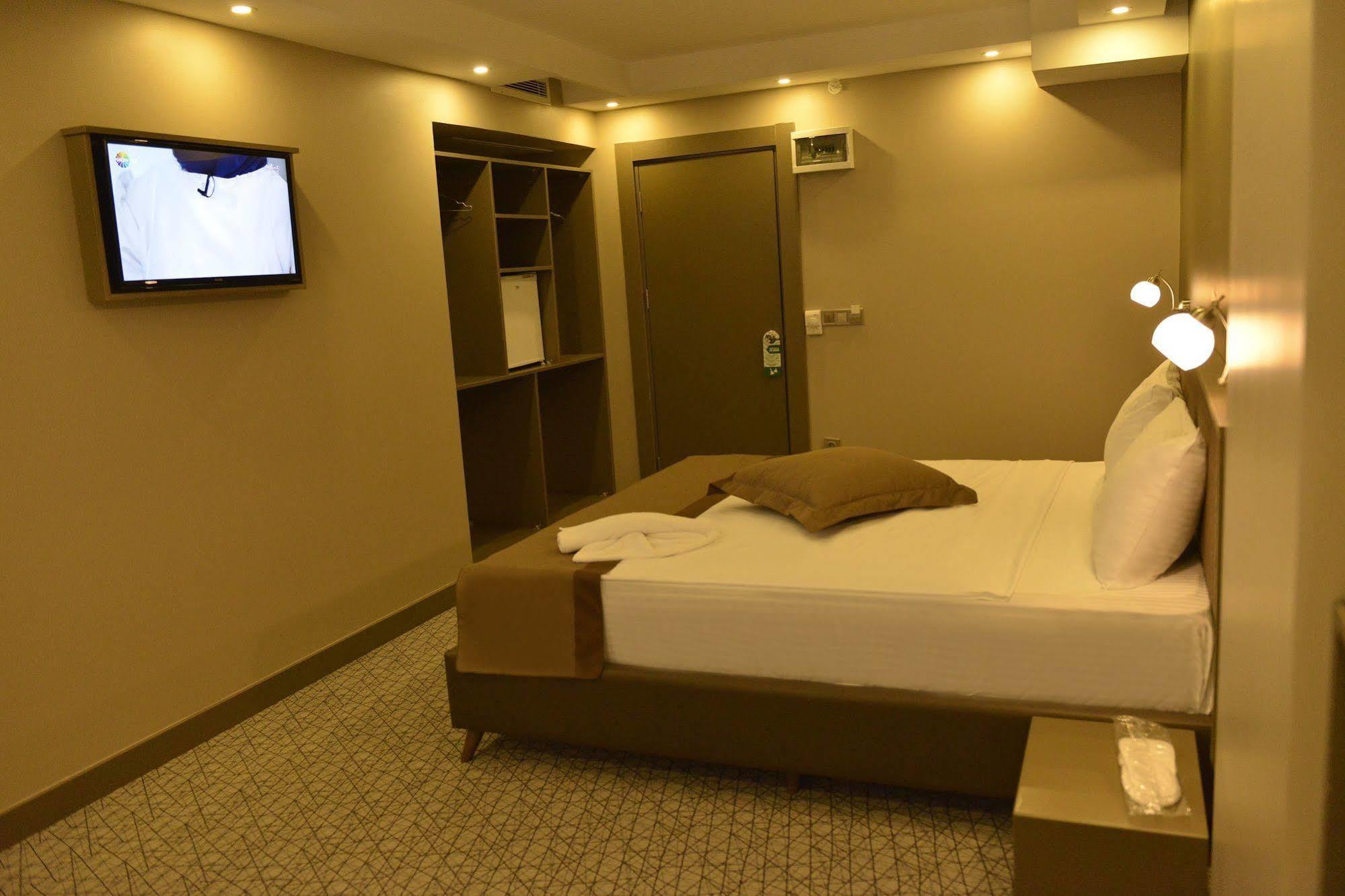 איסטמבול Turkeli Otel מראה חיצוני תמונה